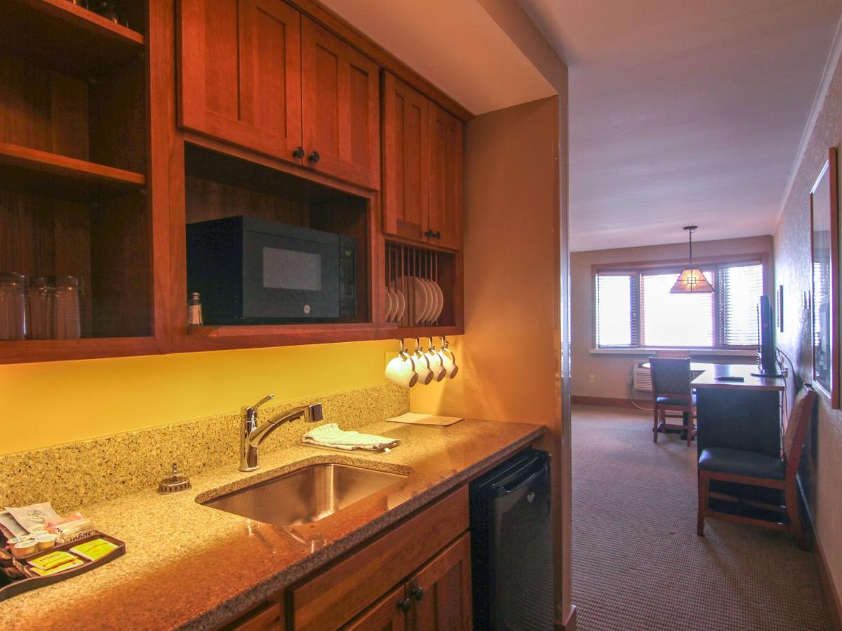 Crystal Mountain Hotel Thompsonville ภายนอก รูปภาพ