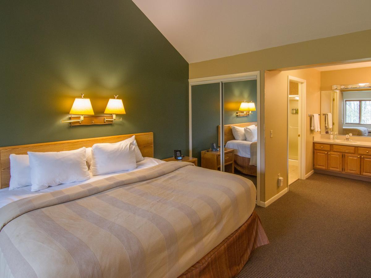 Crystal Mountain Hotel Thompsonville ภายนอก รูปภาพ