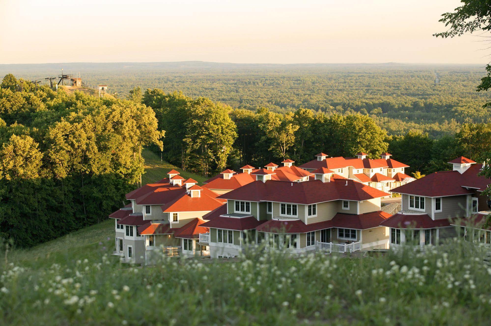 Crystal Mountain Hotel Thompsonville ภายนอก รูปภาพ